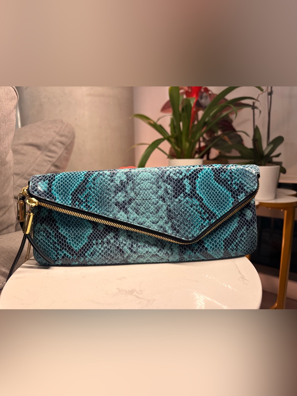 henri bendel Turquoise Snakeskin Leather Envelope Clutch w Gold-Toned Hardware